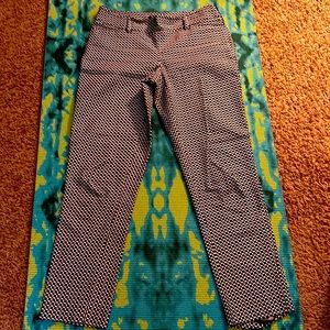White House / Black Market Size 6 business casual pants